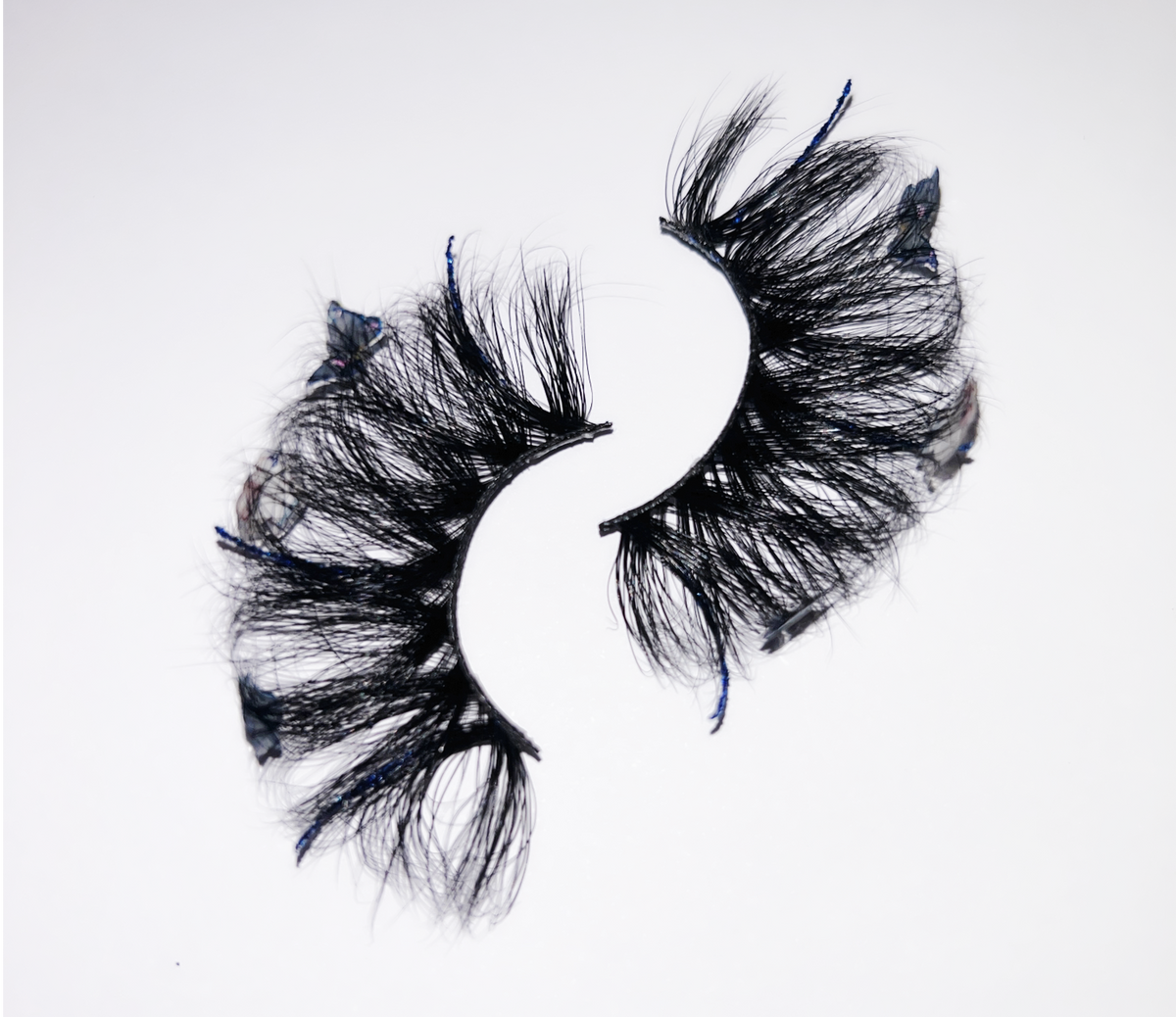 Hello Kitty Femme Luxe Extensions